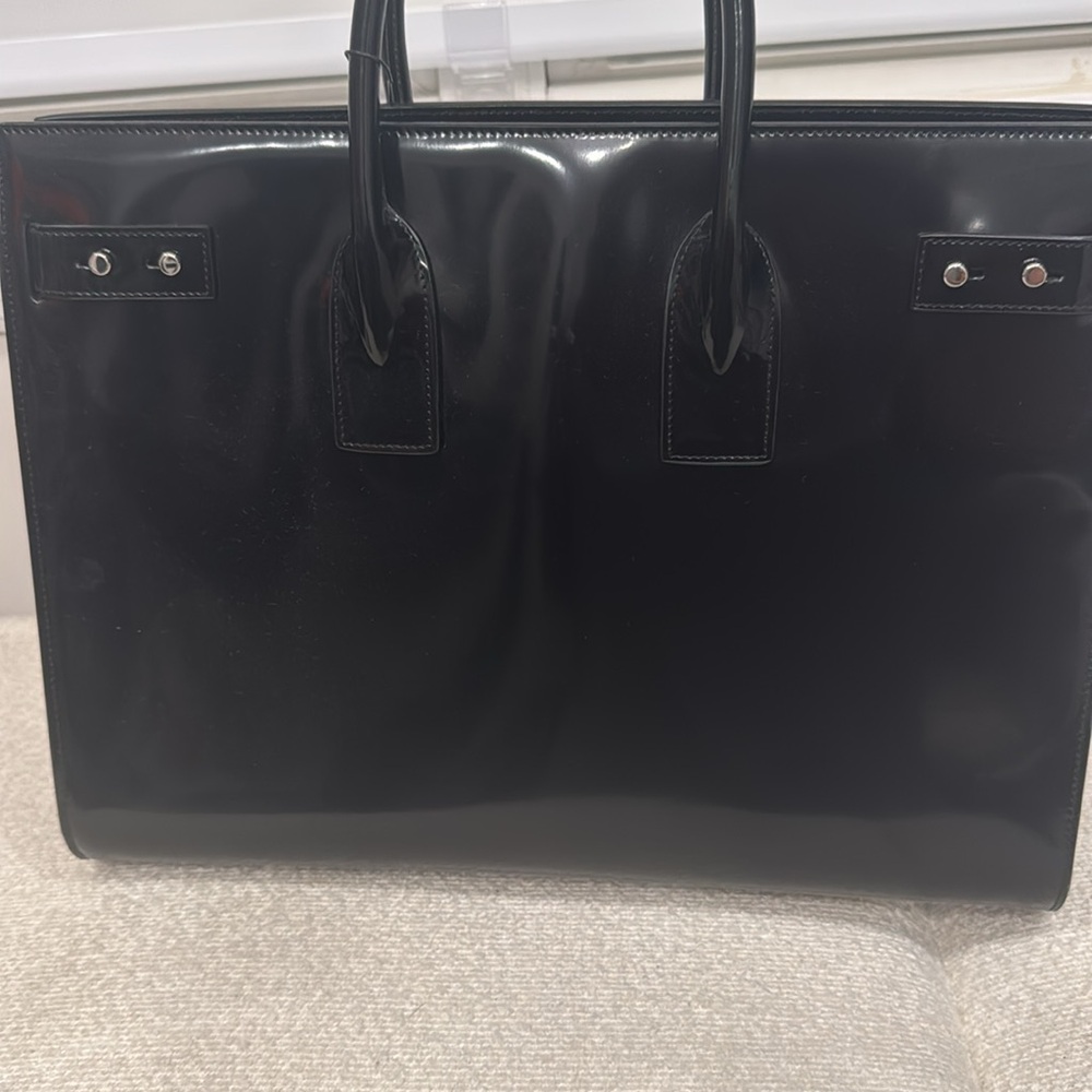 Saint Laurent Glossy SAC DE JOUR THIN